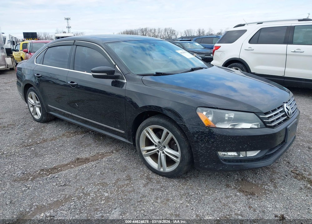 2014 VOLKSWAGEN PASSAT 2.0L TDI SEL PREMIUM VIN: 1VWCN7A31EC057603
