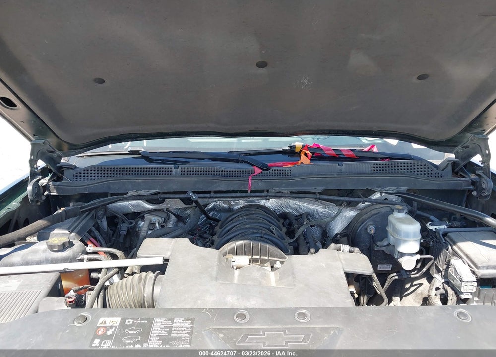2015 CHEVROLET SILVERADO 1500 1LT VIN: 3GCUKREC2FG184185