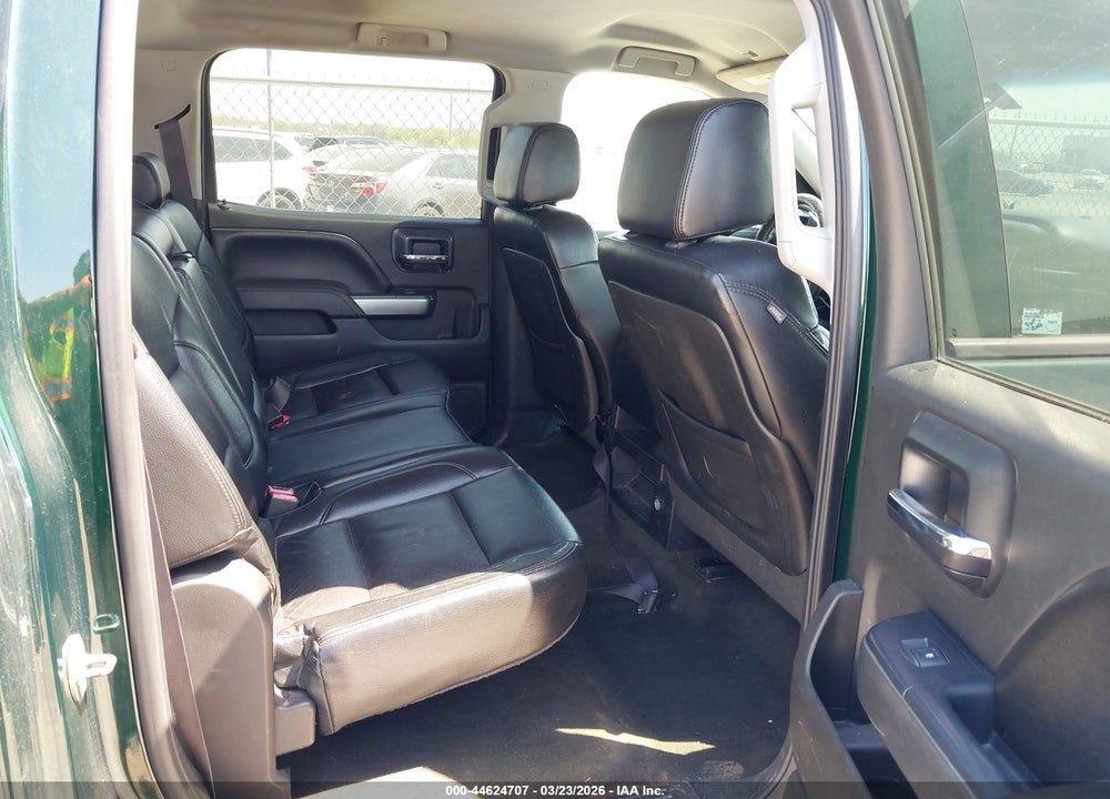 2015 CHEVROLET SILVERADO 1500 1LT VIN: 3GCUKREC2FG184185