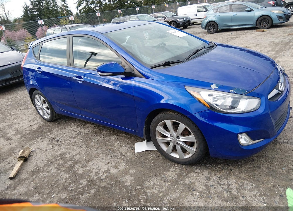 2013 HYUNDAI ACCENT SE VIN: KMHCU5AE9DU087867