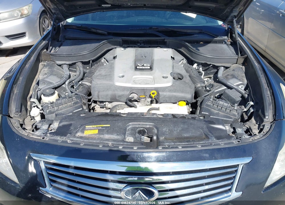 2015 INFINITI Q40 VIN: JN1CV6AP4FM580483