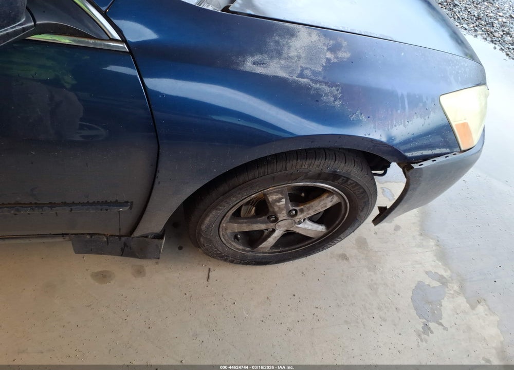 2004 HONDA ACCORD 2.4 EX VIN: 1HGCM56864A021660