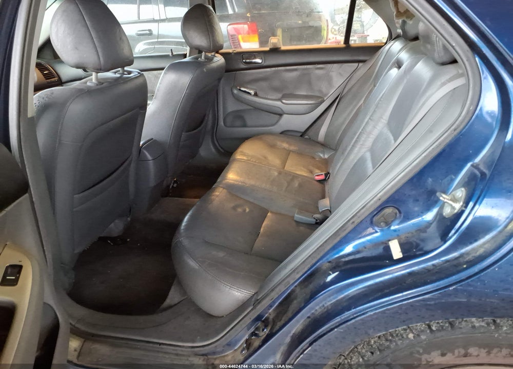 2004 HONDA ACCORD 2.4 EX VIN: 1HGCM56864A021660