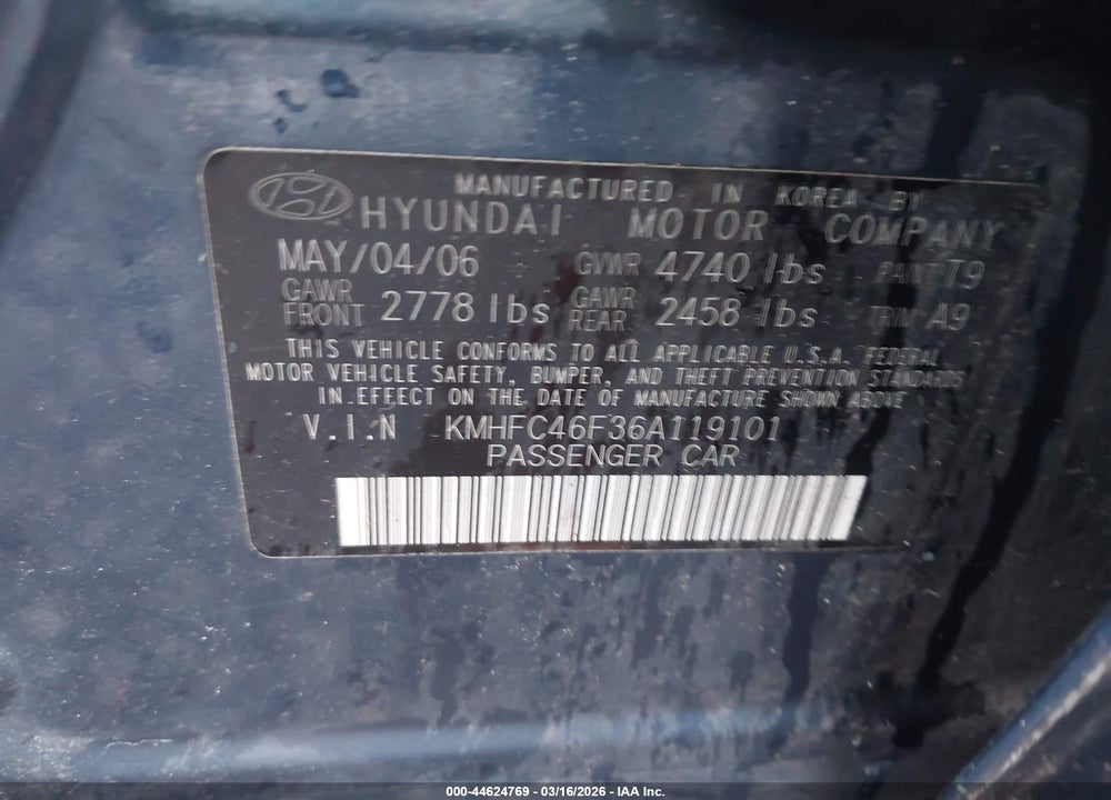 2006 HYUNDAI AZERA LIMITED/SE VIN: KMHFC46F36A119101