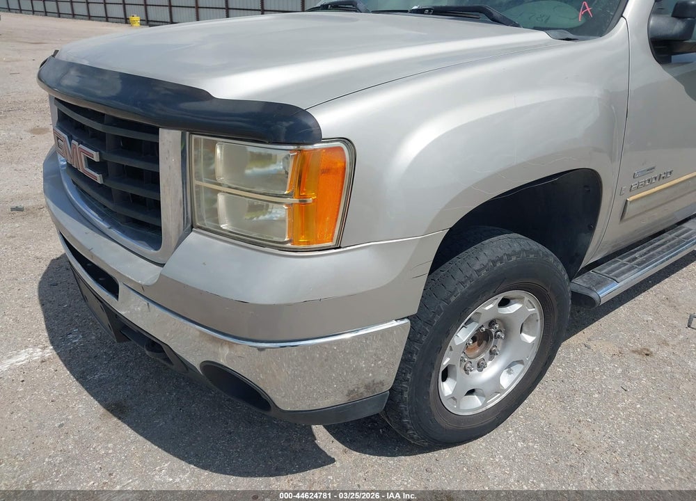 2008 GMC SIERRA 2500HD SLT VIN: 1GTHC29648E110125