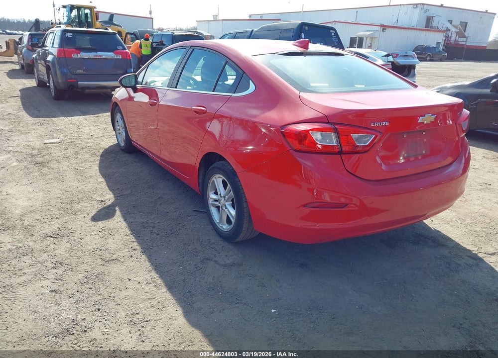 2018 CHEVROLET CRUZE LT AUTO VIN: 1G1BE5SM7J7183700