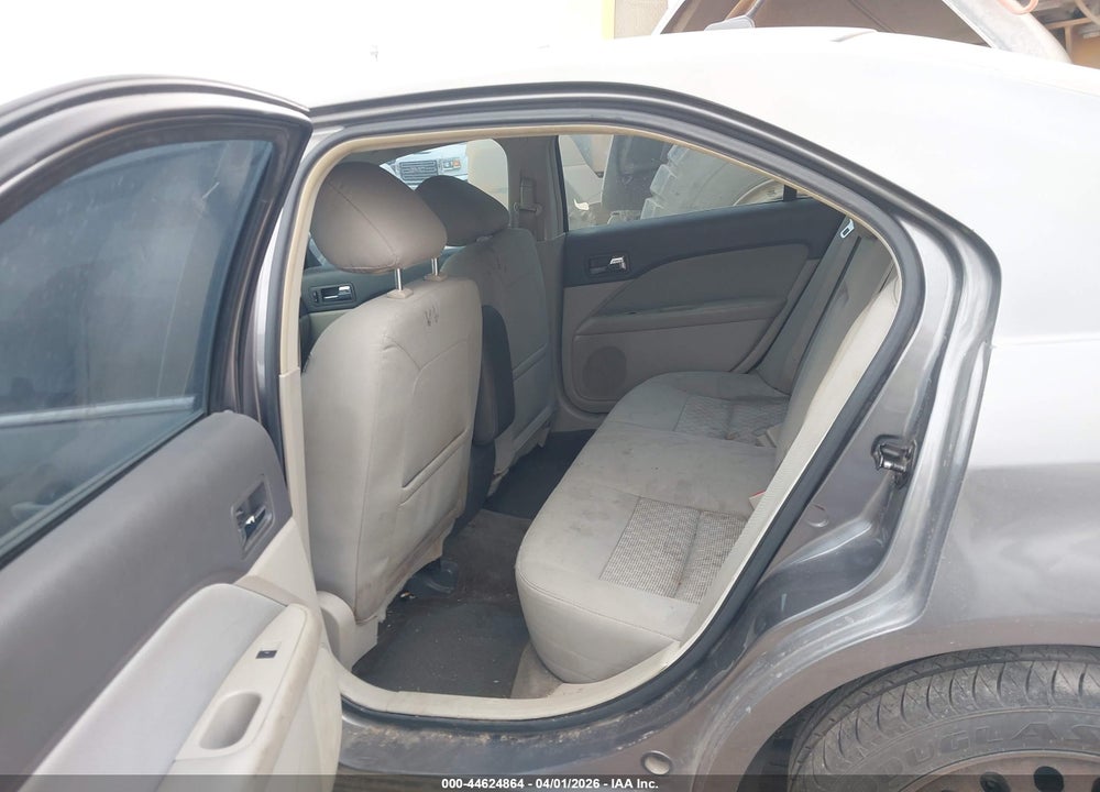 2011 FORD FUSION SE VIN: 3FAHP0HA8BR346396