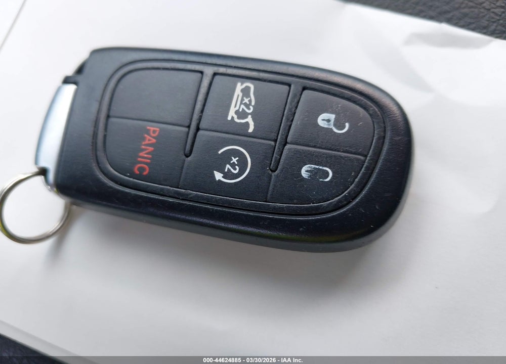 2015 JEEP CHEROKEE TRAILHAWK VIN: 1C4PJMBSXFW576444