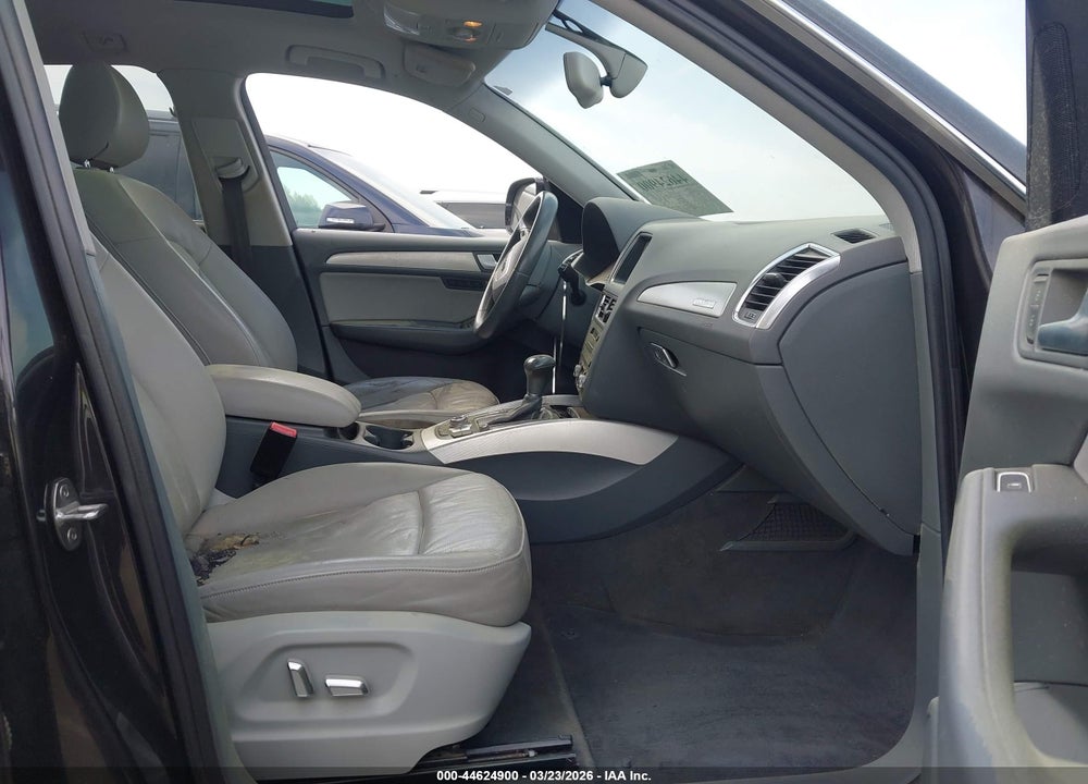 2014 AUDI Q5 2.0T PREMIUM VIN: WA1LFAFP5EA131653