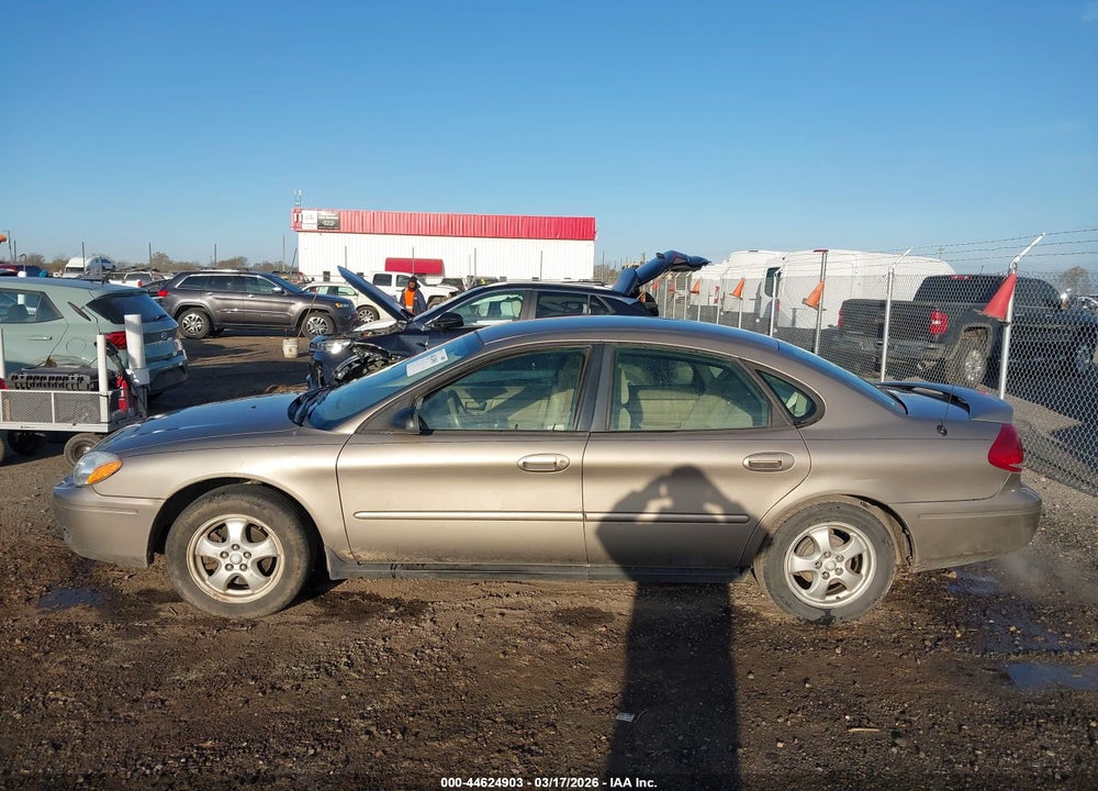 2006 FORD TAURUS SE VIN: 1FAFP53UX6A219963