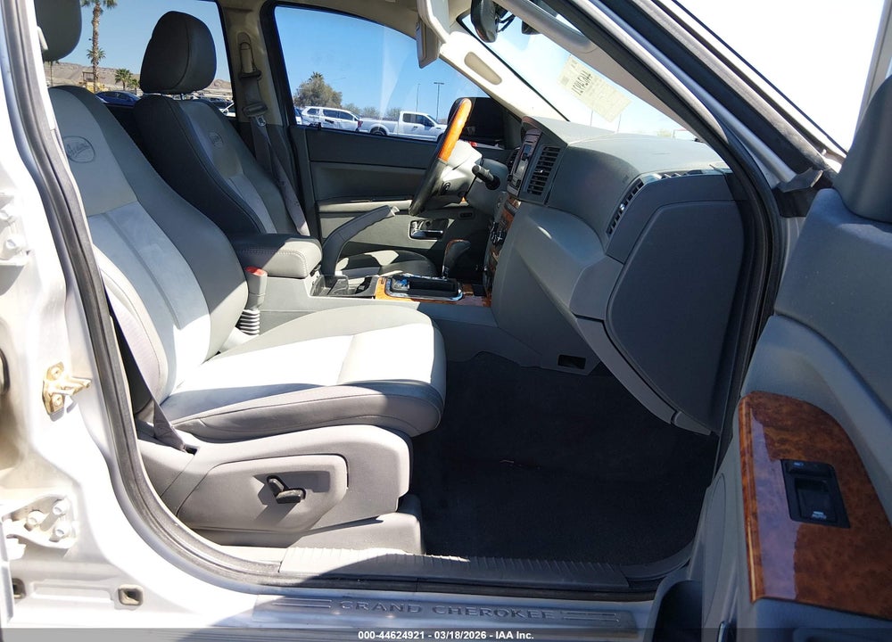 2006 JEEP GRAND CHEROKEE OVERLAND VIN: 1J8HR68256C357255