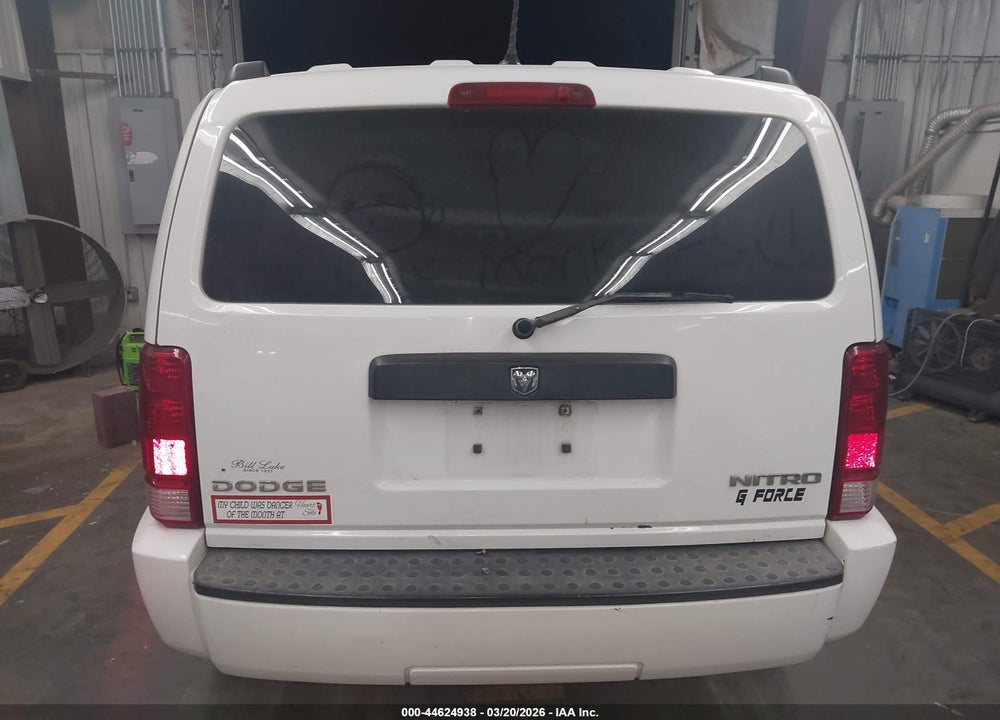 2011 DODGE NITRO HEAT VIN: 1D4PU4GK7BW605847