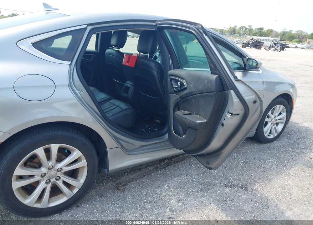 2016 CHRYSLER 200 LIMITED PLATINUM VIN: 1C3CCCAB2GN178659
