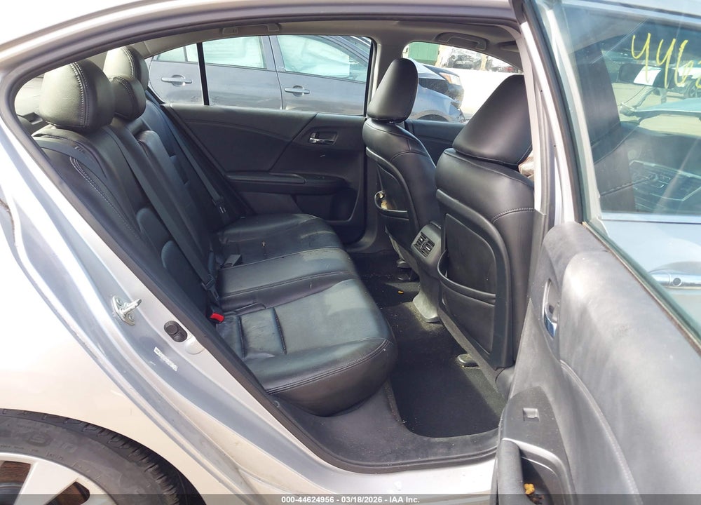 2014 HONDA ACCORD EX VIN: 1HGCR2F76EA190926