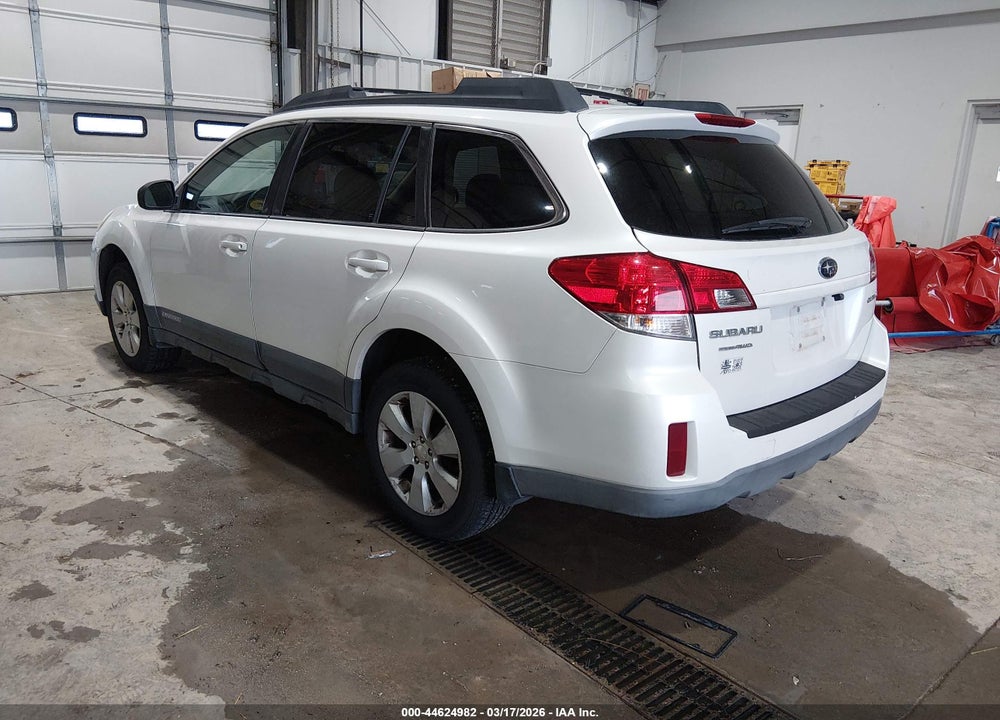 2011 SUBARU OUTBACK 2.5I PREMIUM VIN: 4S4BRCCCXB3326150