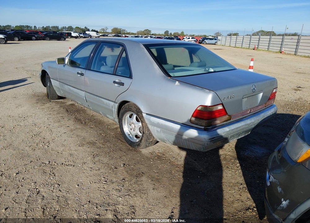 1999 MERCEDES-BENZ S 420 VIN: WDBGA43G1XA432028