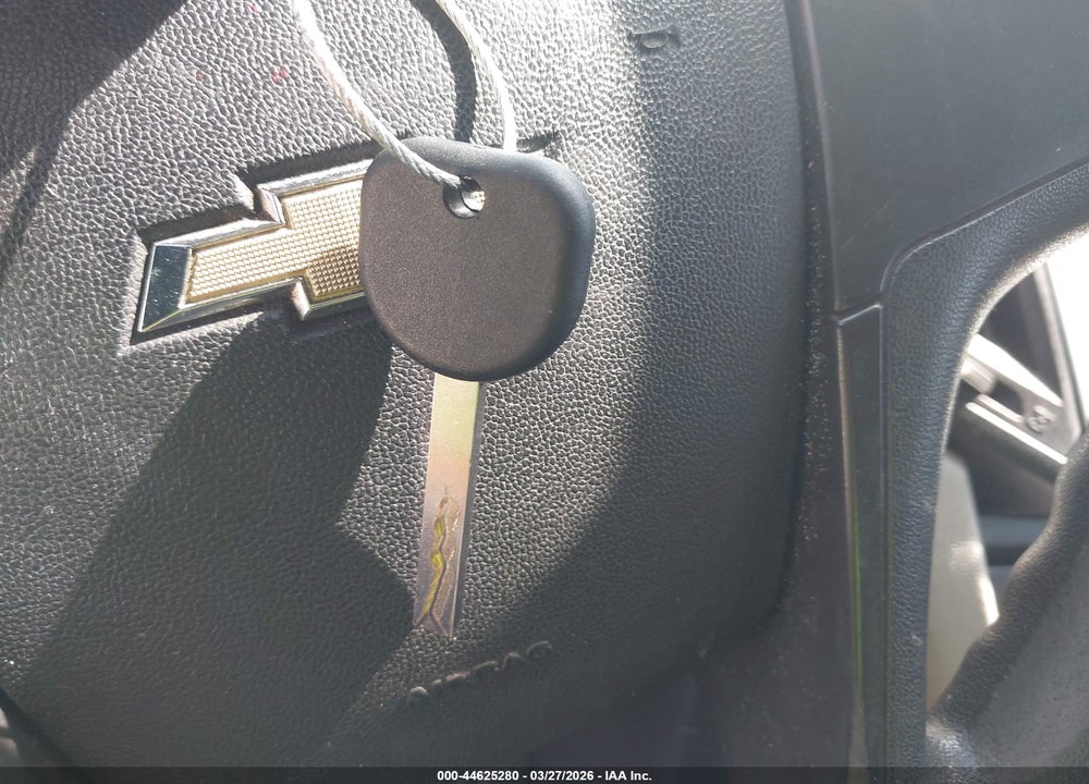 2010 CHEVROLET EQUINOX LT VIN: 2CNALDEW3A6379080