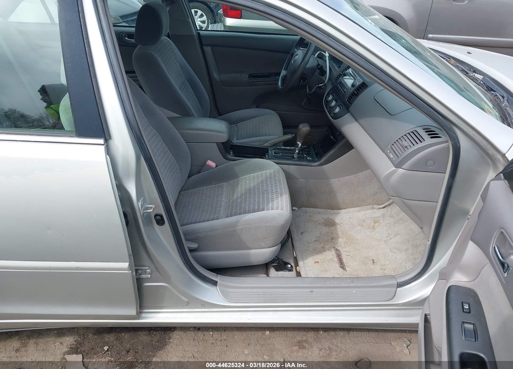 2006 TOYOTA CAMRY LE VIN: 4T1BE32K46U687586