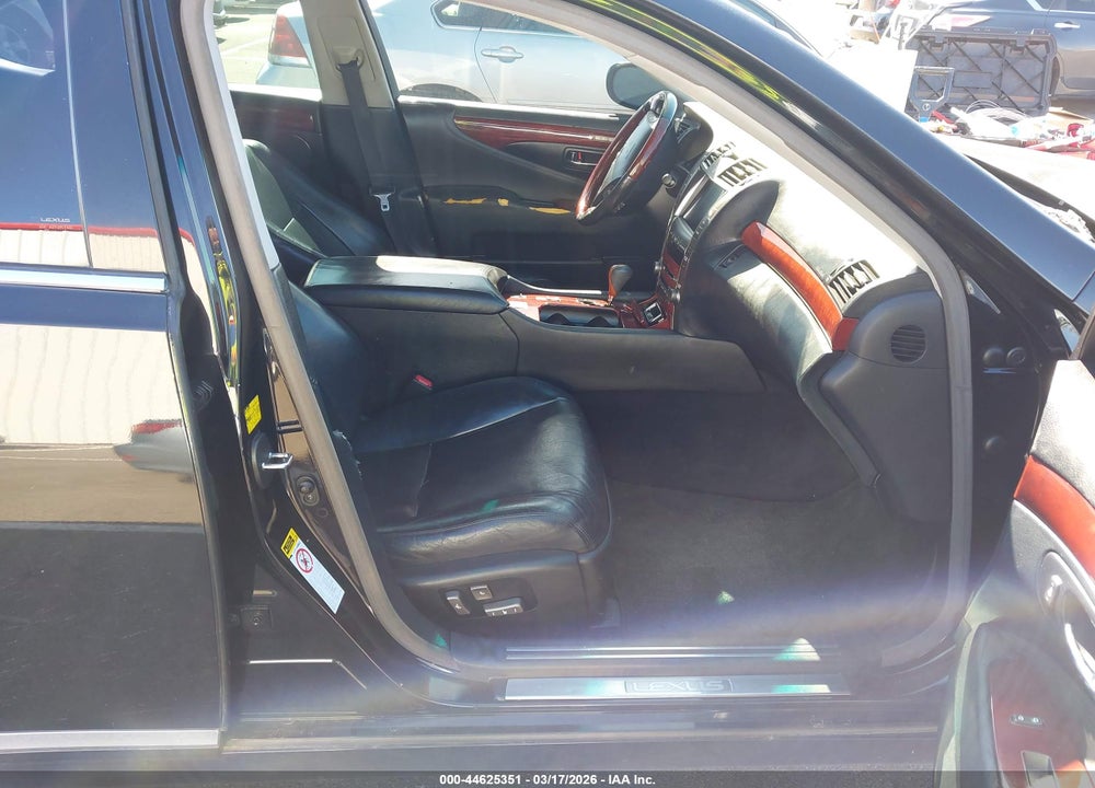 2008 LEXUS LS 460 VIN: JTHBL46F485056698