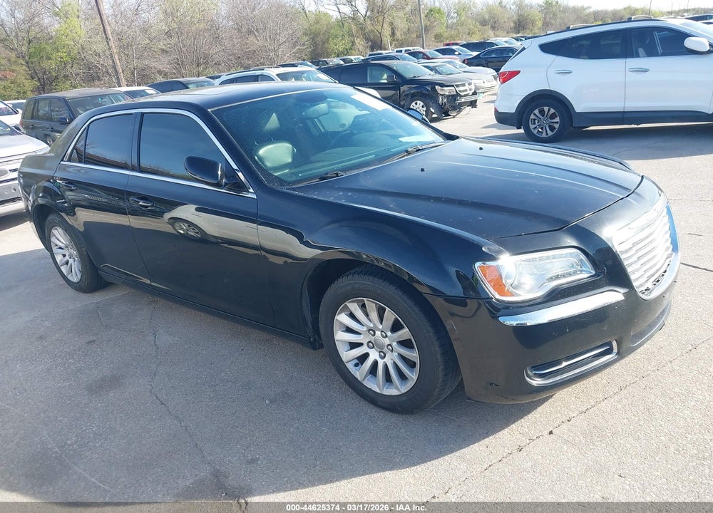 2014 CHRYSLER 300 VIN: 2C3CCAAG7EH335804