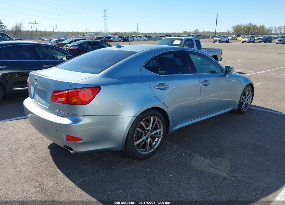 2008 LEXUS IS 250 VIN: JTHBK262582070020