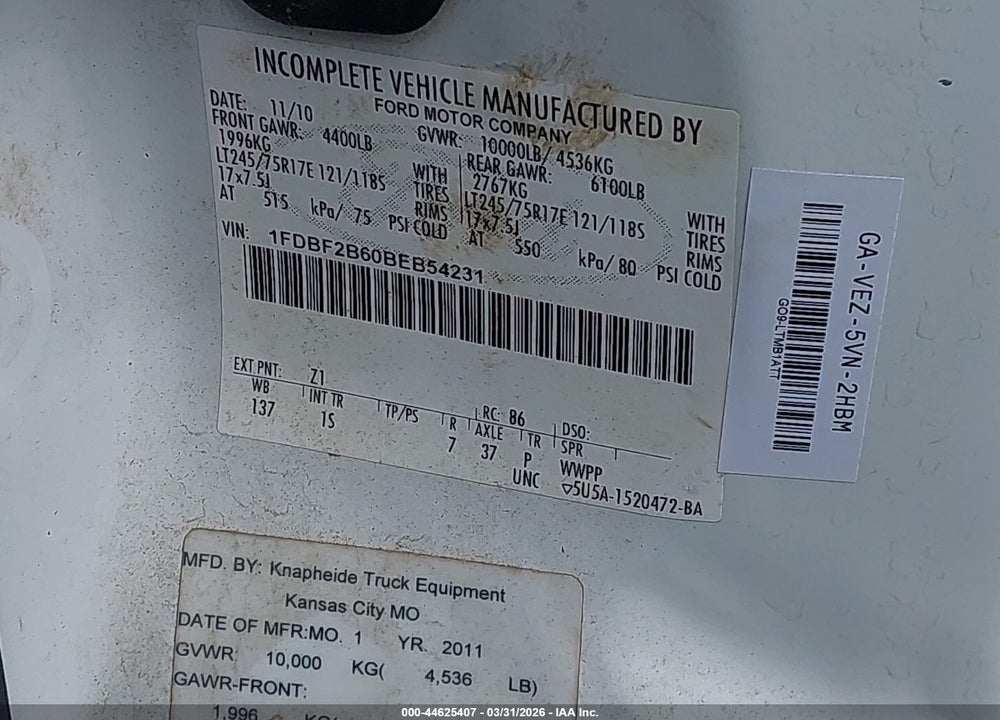 2011 FORD F-250 XL VIN: 1FDBF2B60BEB54231