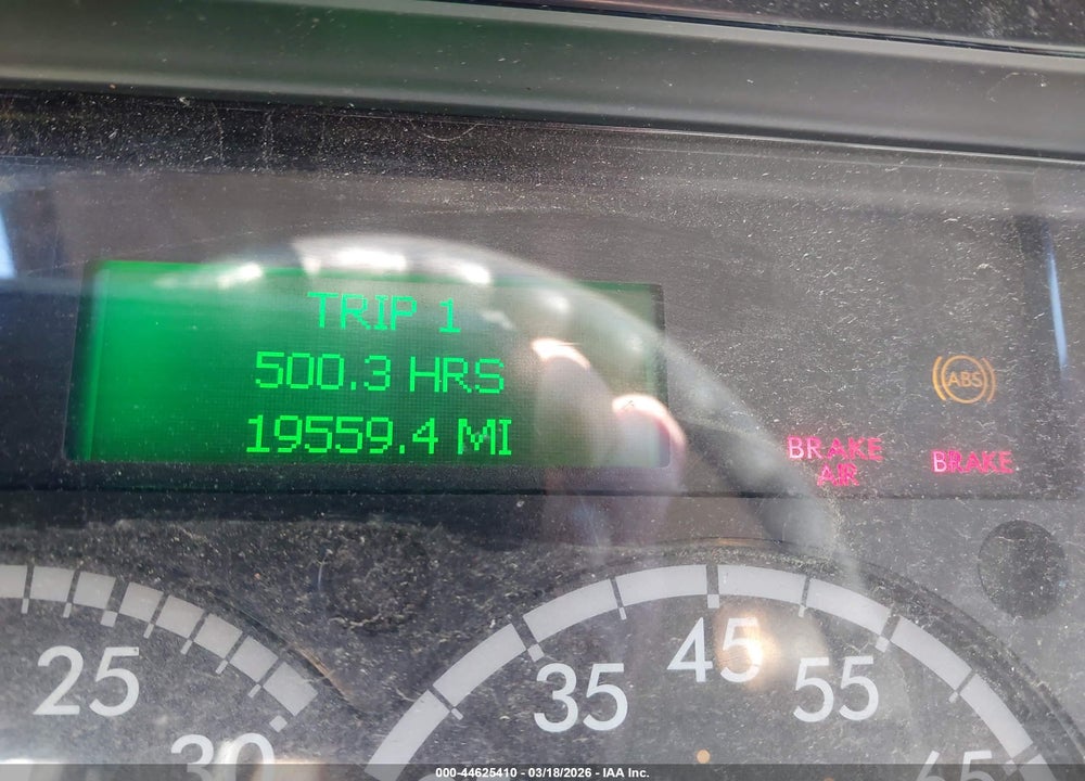 2023 FREIGHTLINER M2 112 VIN: 1FVAHFFT0PHNW2305