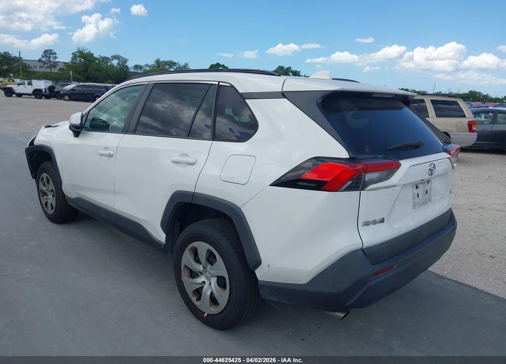 2020 TOYOTA RAV4 LE VIN: 2T3K1RFV4LC043061