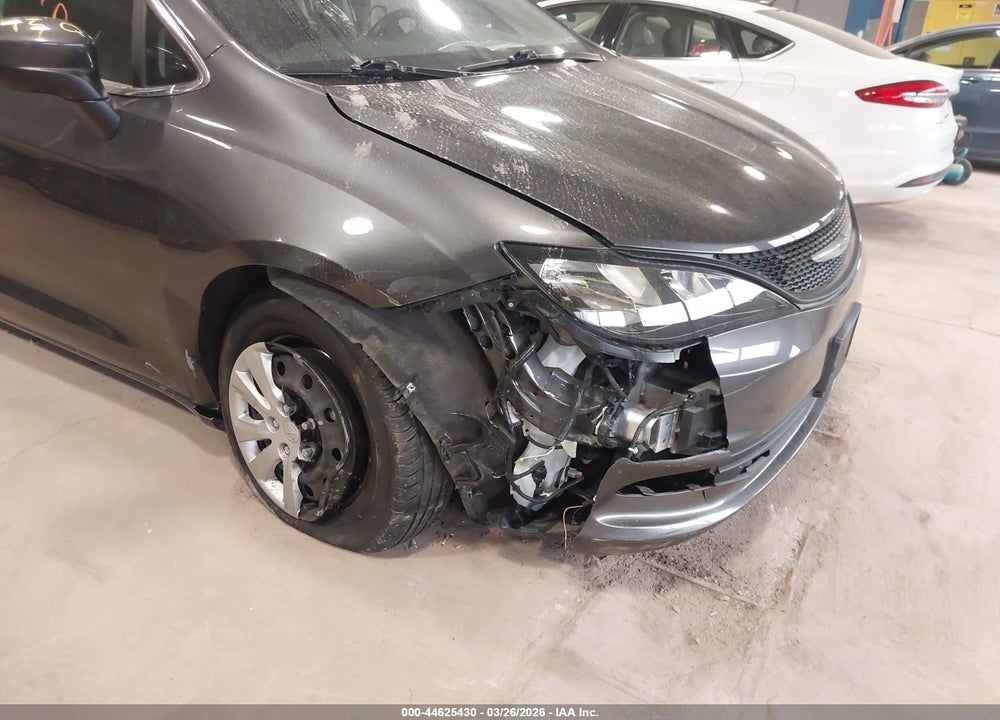 2020 CHRYSLER VOYAGER L VIN: 2C4RC1AG0LR250249