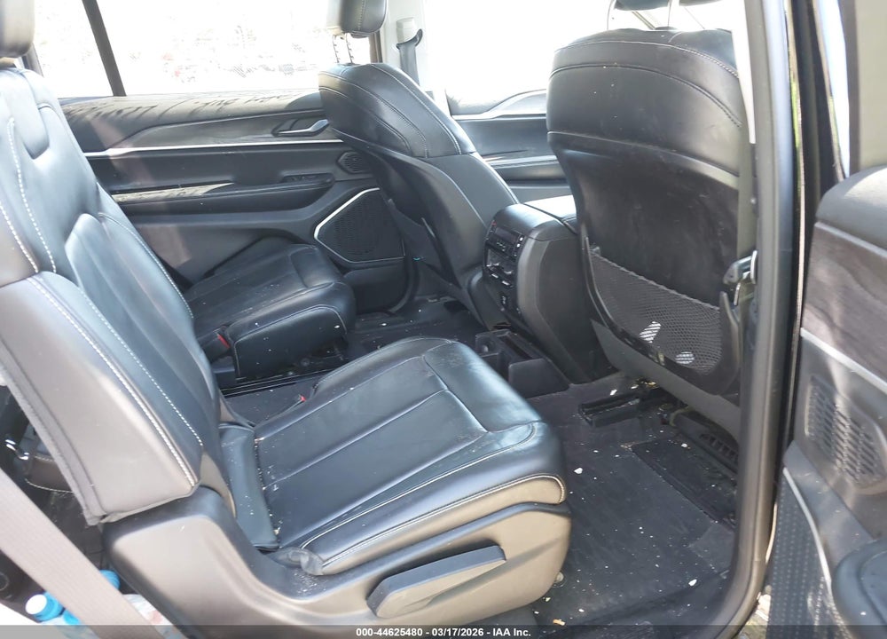 2021 JEEP GRAND CHEROKEE L LIMITED 4X4 VIN: 1C4RJKBG5M8103139