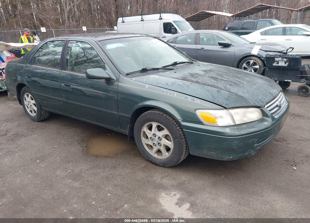 2000 TOYOTA CAMRY LE VIN: JT2BG22KXY0495245