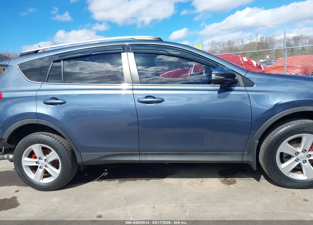 2013 TOYOTA RAV4 XLE VIN: 2T3RFREV4DW118794