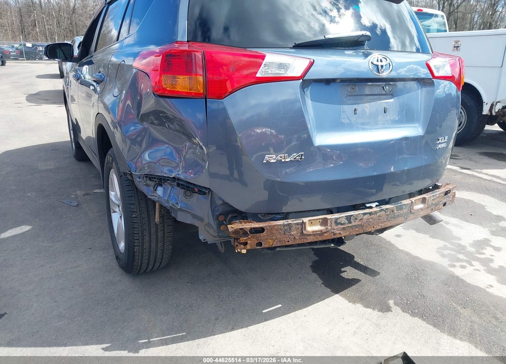 2013 TOYOTA RAV4 XLE VIN: 2T3RFREV4DW118794
