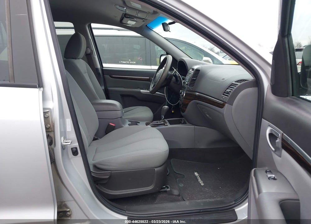 2012 HYUNDAI SANTA FE GLS VIN: 5XYZGDAB7CG145478