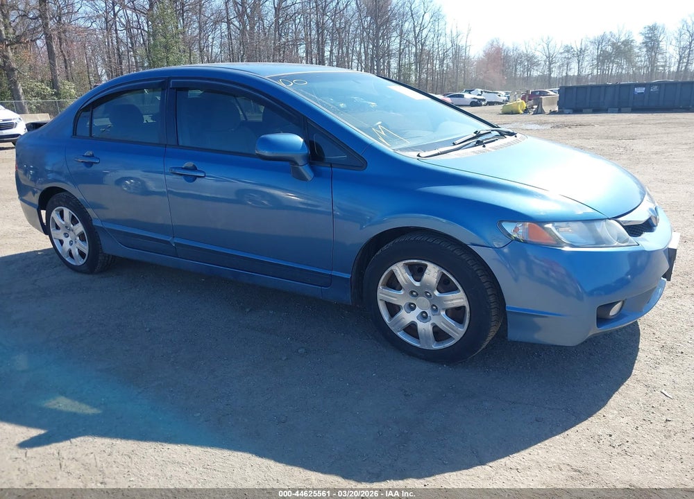 2011 HONDA CIVIC LX VIN: 2HGFA1F5XBH541668