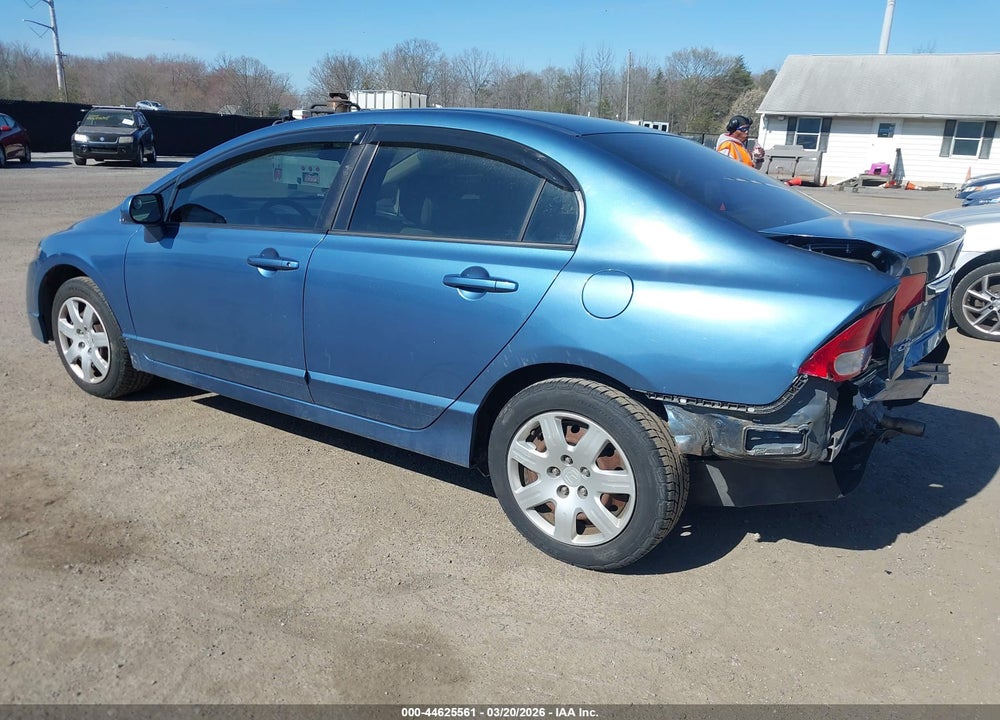 2011 HONDA CIVIC LX VIN: 2HGFA1F5XBH541668