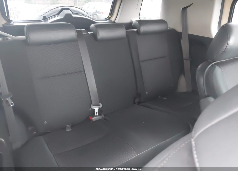 2008 TOYOTA FJ CRUISER VIN: JTEBU11F18K016547