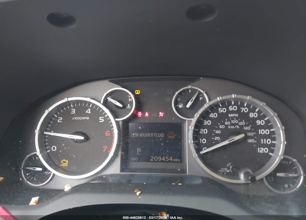 2014 TOYOTA TUNDRA 1794 5.7L V8 VIN: 5TFAW5F17EX413743