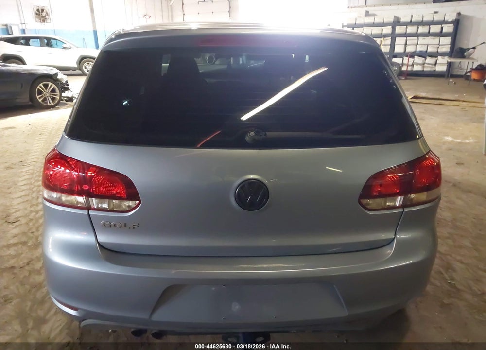 2011 VOLKSWAGEN GOLF 2.5L 4-DOOR VIN: WVWDB7AJ0BW020437