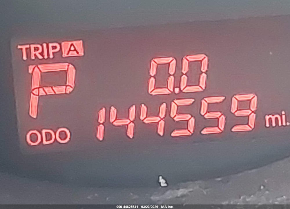 2011 KIA SORENTO LX VIN: 5XYKT3A16BG162432