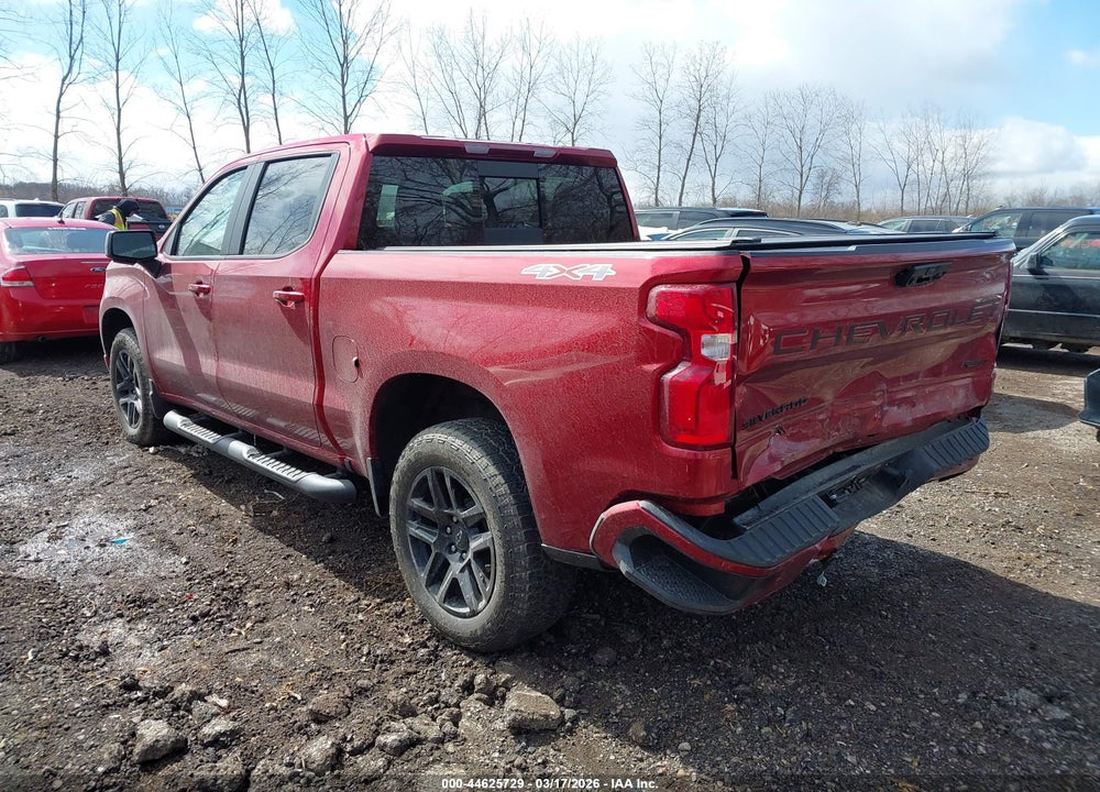 2024 CHEVROLET SILVERADO 1500 4WD  SHORT BED RST VIN: 1GCUDEED4RZ222483