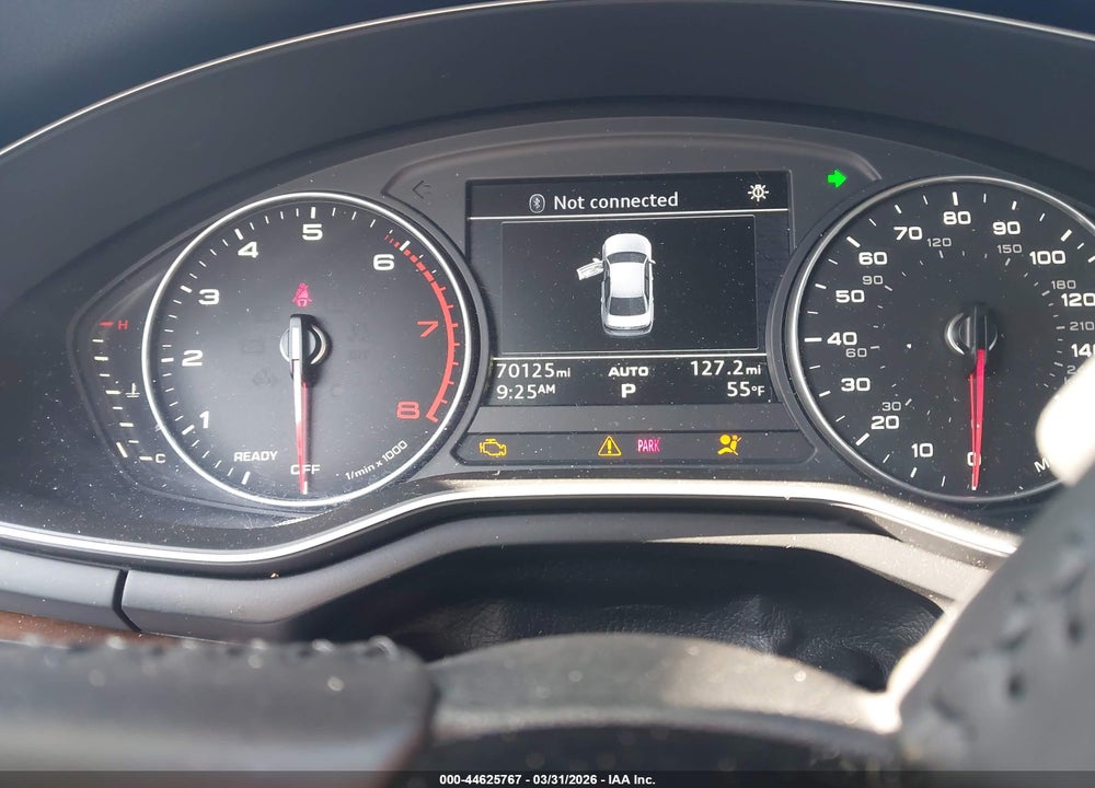 2017 AUDI A4 2.0T PREMIUM VIN: WAUANAF49HN023780