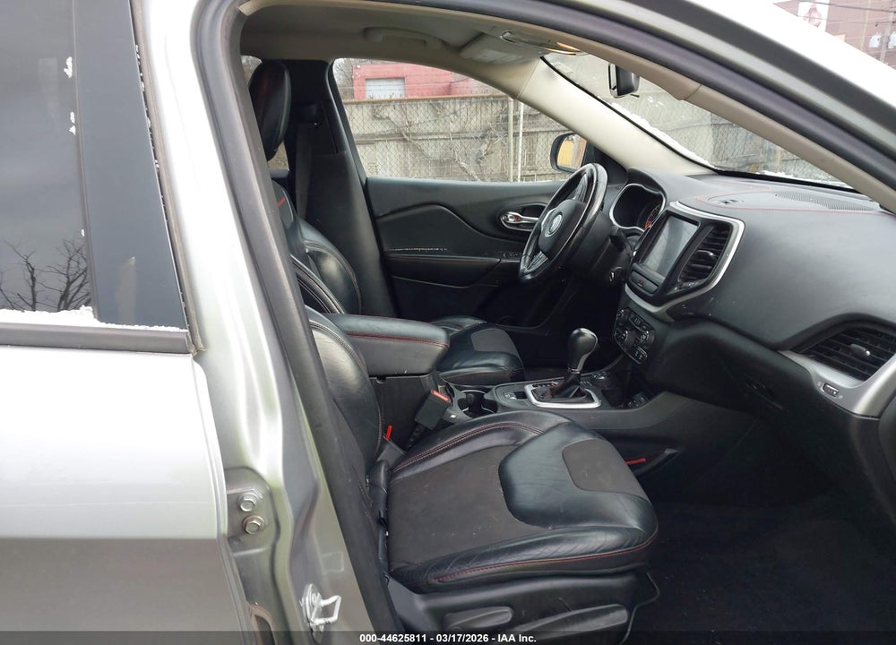 2017 JEEP CHEROKEE TRAILHAWK VIN: 1C4PJMBS3HW558029