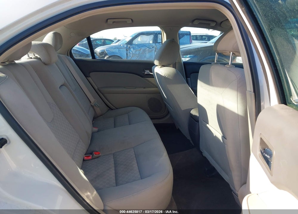 2011 FORD FUSION SE VIN: 3FAHP0HA3BR144937