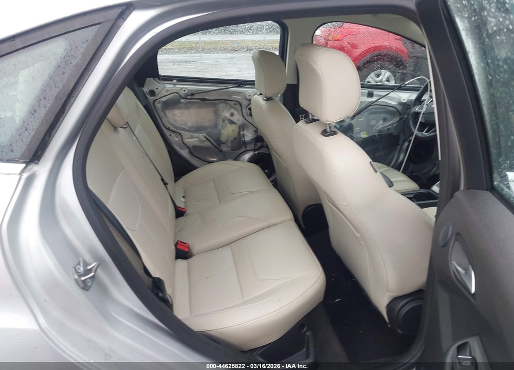 2018 FORD FOCUS TITANIUM VIN: 1FADP3J2XJL293846