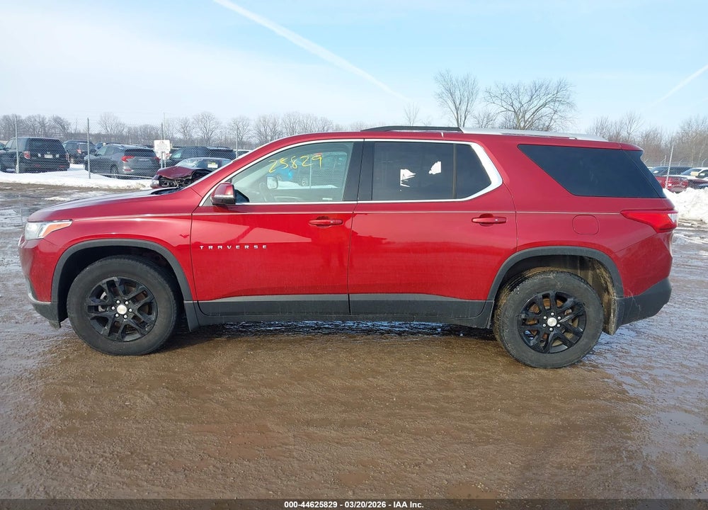 2018 CHEVROLET TRAVERSE LT CLOTH VIN: 1GNEVGKW0JJ196297