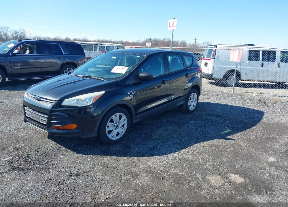 2014 FORD ESCAPE S VIN: 1FMCU0F73EUA03198