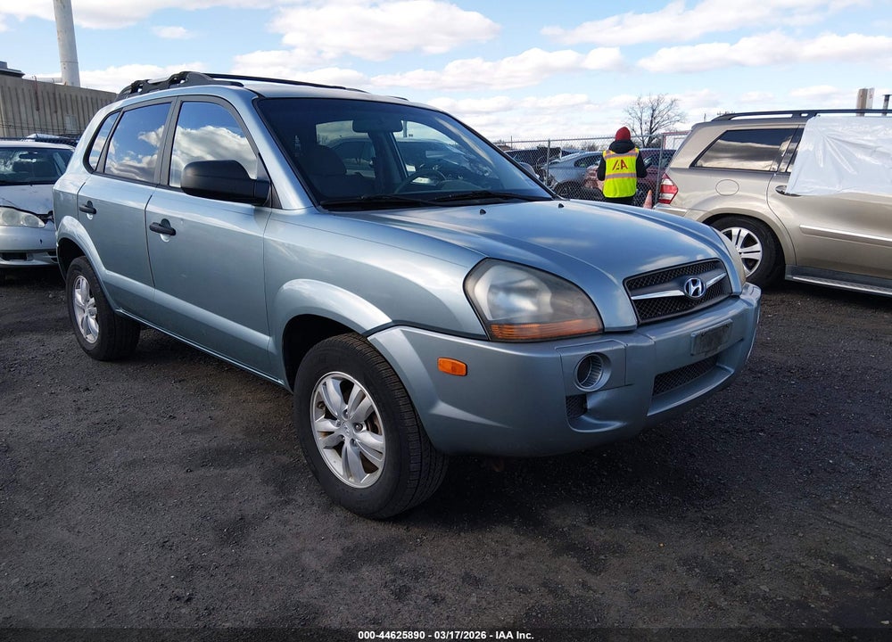 2009 HYUNDAI TUCSON GLS VIN: KM8JM12B79U970068