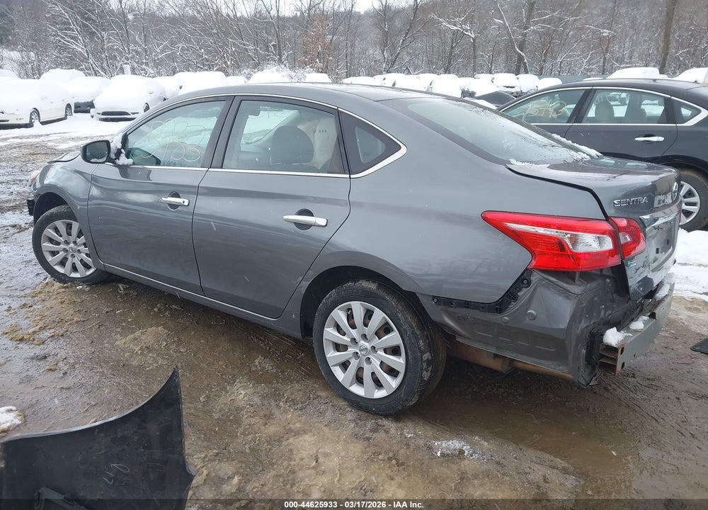 2018 NISSAN SENTRA S VIN: 3N1AB7APXJY303915
