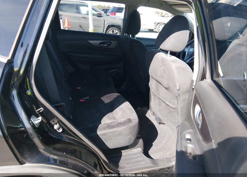 2016 NISSAN ROGUE SV VIN: JN8AT2MV0GW135505